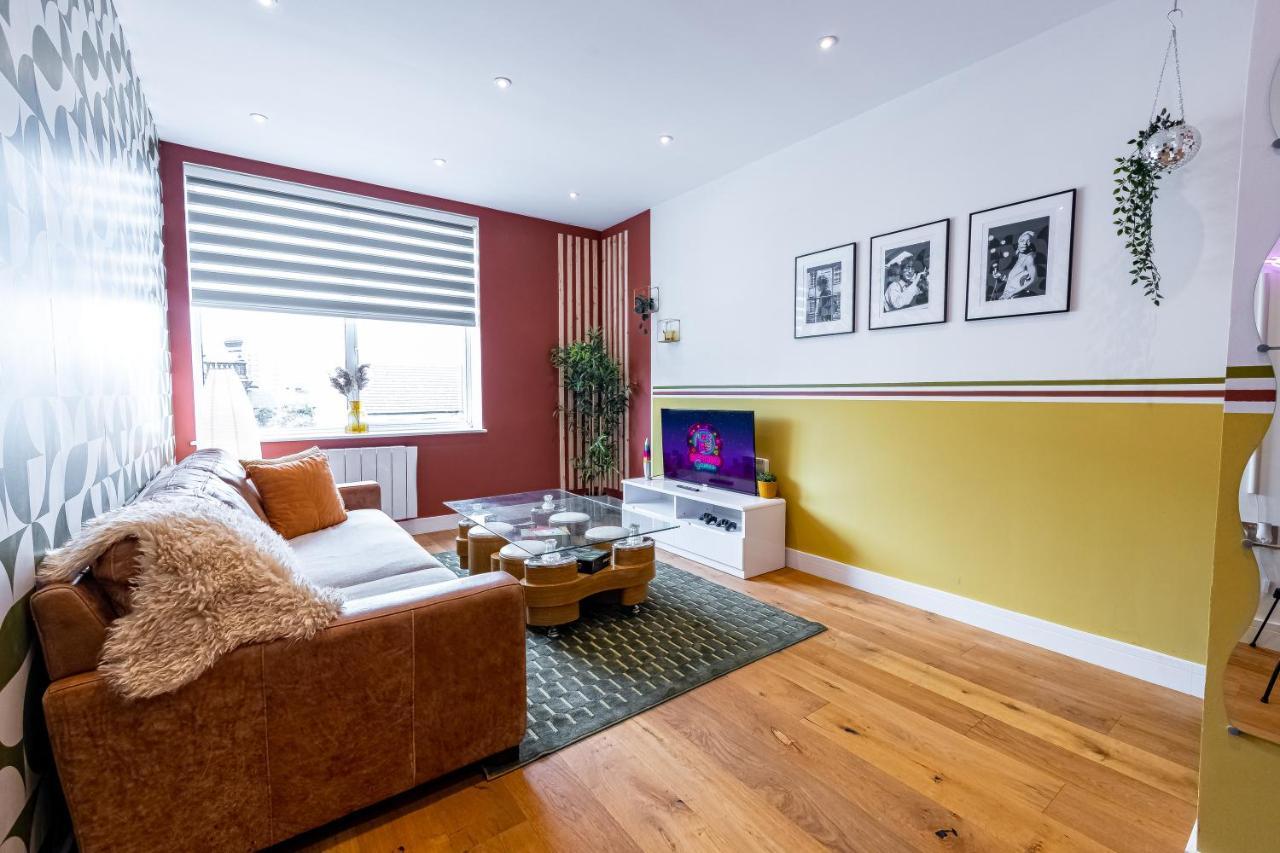 Burnham Beeches One-Bedroom Apartment By Belvilla 斯劳 外观 照片